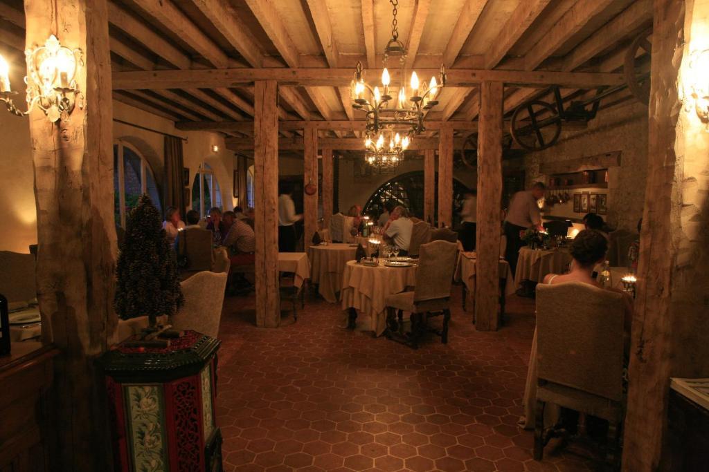 Domaine De Villeray Condeau Exteriör bild