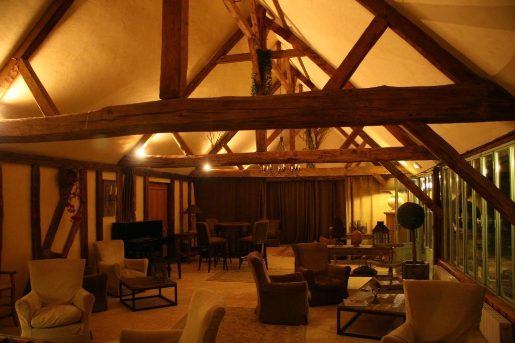 Domaine De Villeray Condeau Exteriör bild